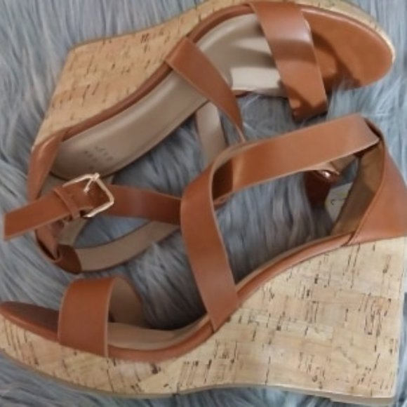 a new day ankle strap wedge - Picture 2 of 4